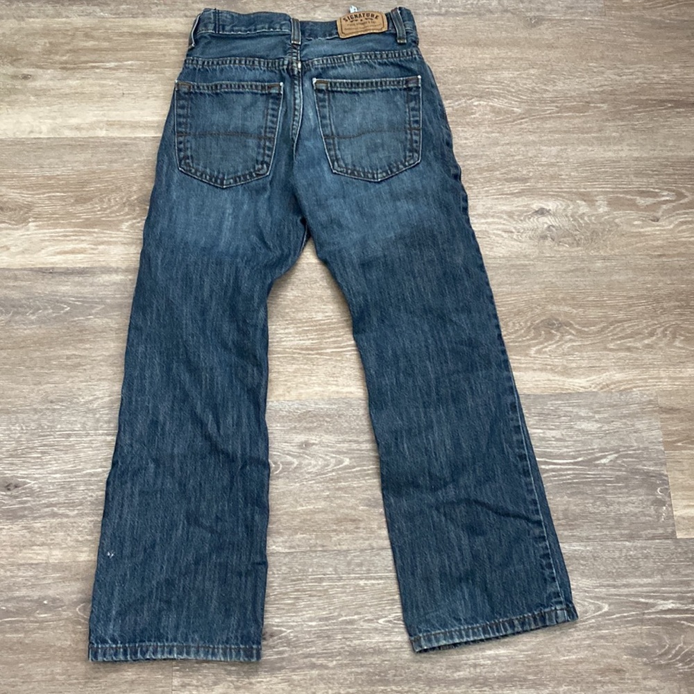 Levi’s signature jeans boys size 10. Boot cut.